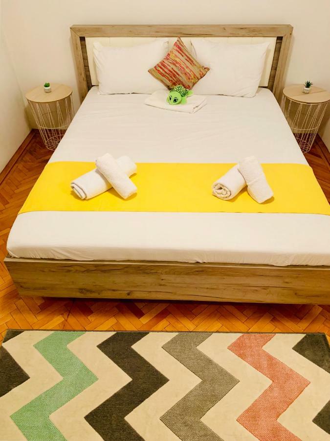 Ultracentral Apartment With All You Need: Wifi, Tv, Ac, Washer, Coffe Timişoara Exteriör bild