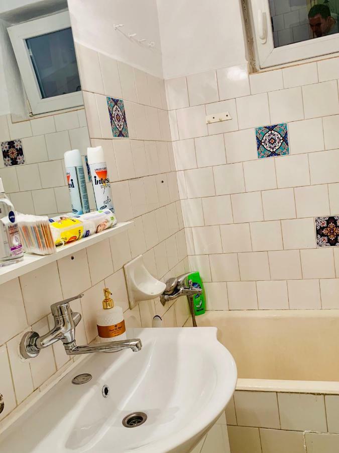 Ultracentral Apartment With All You Need: Wifi, Tv, Ac, Washer, Coffe Timişoara Exteriör bild